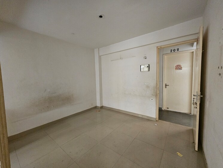 Room, breez-global-heights 1 Bedroom 363 Sq.Ft. Apartment In Sohna Sector 33 Gurgaon 9464939