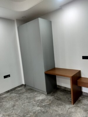 Bedroom in 2.5 BHK Builder Floor at Sector 57 – for Rent