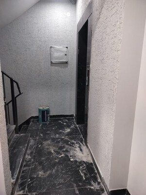 Building Lobby in 2.5 BHK Builder Floor at Sector 57 – for Rent