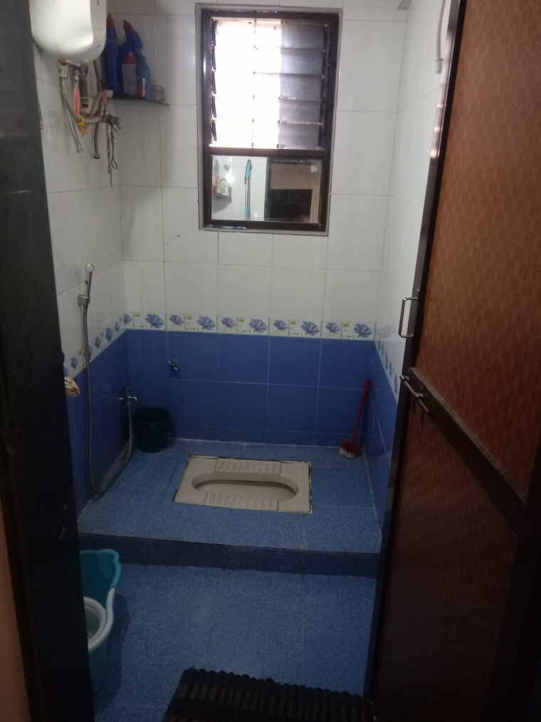 Bathroom, kaka-residency 2 Bedroom 700 Sq.Ft. Apartment In Pimpri Chinchwad Pcmc Pune 9465003