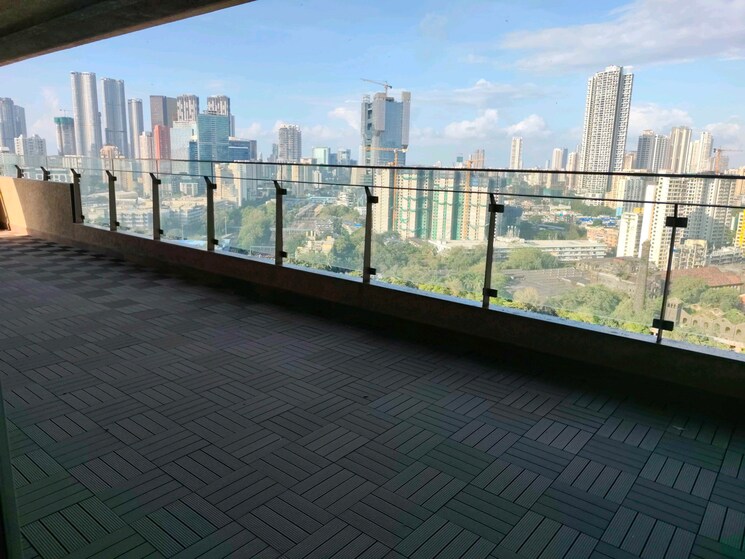 Swimming Pool, lokhandwala-minerva-mahalaxmi 3 Bedroom 1270 Sq.Ft. Apartment In Mahalaxmi Mumbai 9465042