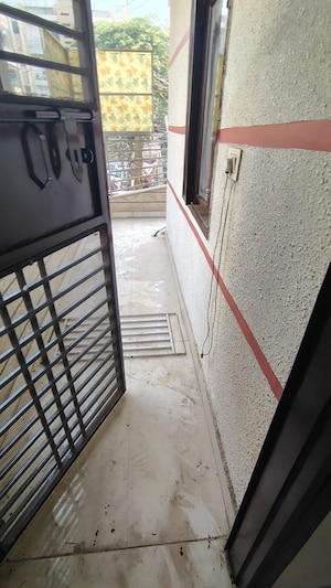 Balcony in 3 BHK Builder Floor at Dwarka Mor – for Rent