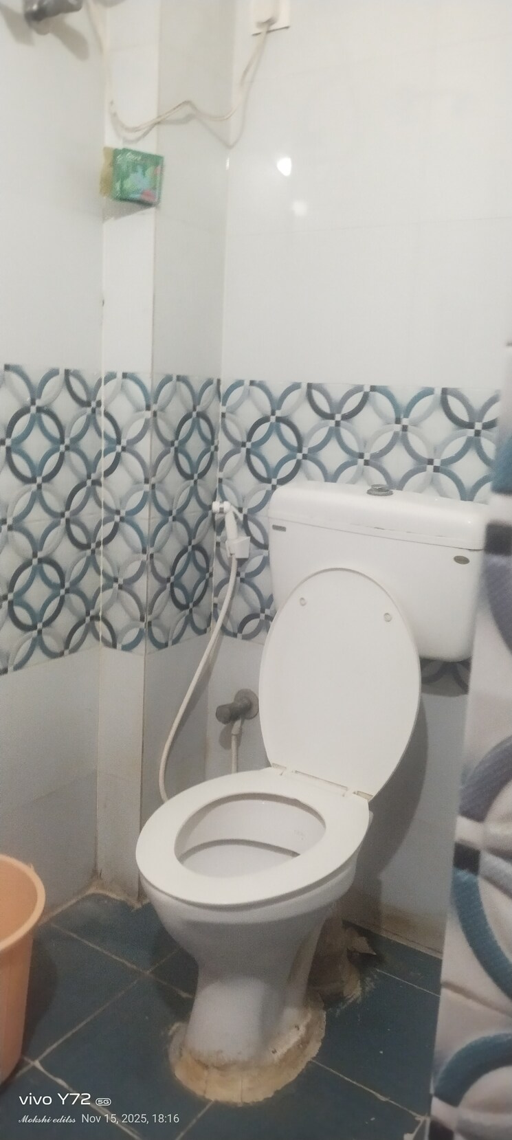 Bathroom, pavani-laxmi-nivas 1 Bedroom 550 Sq.Ft. Apartment In Madhapur Hyderabad 9465068