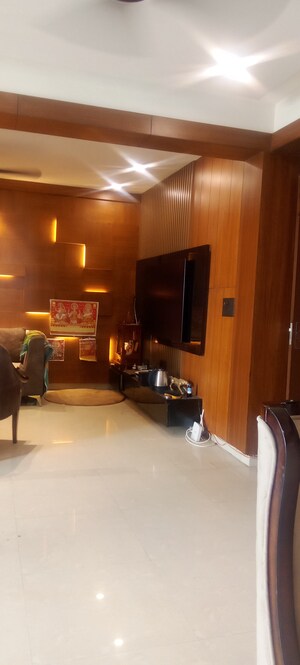 4 BHK Apartment For Sale in Parker White Lily, Sector 8