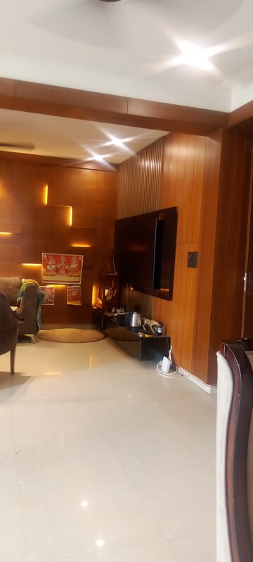 4 BHK Apartment For Sale in Parker White Lily, Sector 8