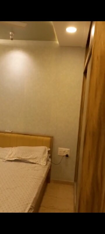 Furnished Amenities in 2 BHK Apartment at Venus Towers Andheri West, Andheri West – for Rent