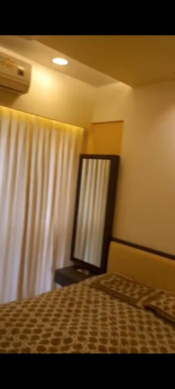Bedroom in 2 BHK Apartment at Venus Towers Andheri West, Andheri West – for Rent