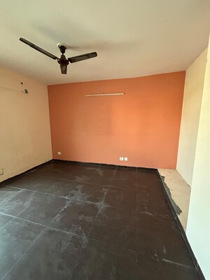 Room in 2 BHK Builder Floor at Wave Floors Premium, Wave City – for Rent