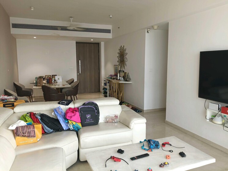 Living Room, lodha-the-park 3 Bedroom 1360 Sq.Ft. Apartment In Worli Mumbai 9465089