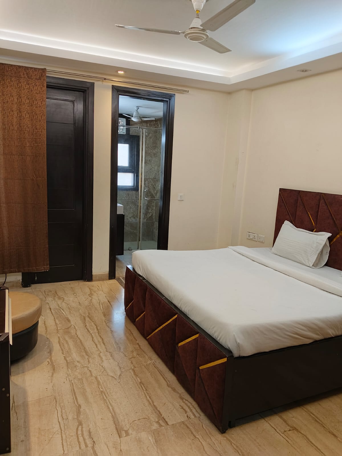 3 BHK Builder Floor For Rent in Boutique Residential Apartment