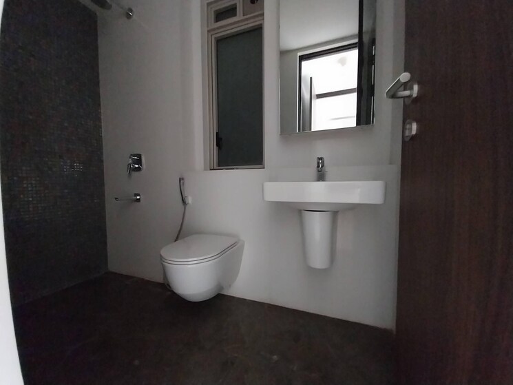 Bathroom, worli 3 Bedroom 1459 Sq.Ft. Apartment In Worli Mumbai 9465144