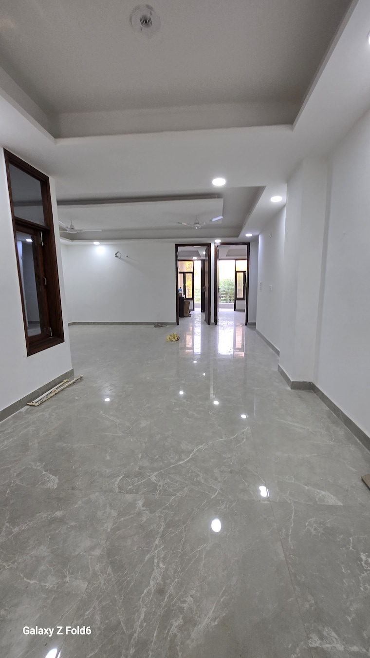 undefined, chattarpur 3 Bedroom 1500 Sq.Ft. Builder Floor In Chattarpur Delhi 9465153