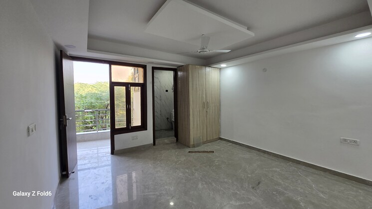 Room, chattarpur 3 Bedroom 1500 Sq.Ft. Builder Floor In Chattarpur Delhi 9465153