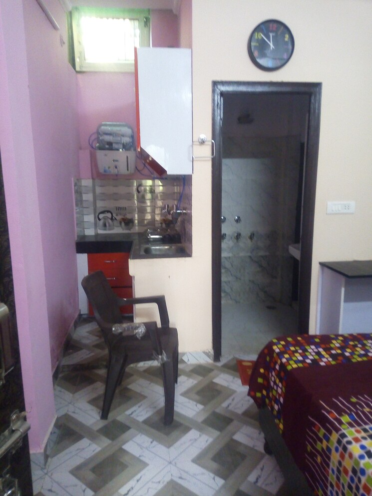 Living Room, pi i and ii greater noida 1 Bedroom 40 Sq.Mt. Builder Floor In Pi I And Ii Greater Noida Greater Noida 9465143