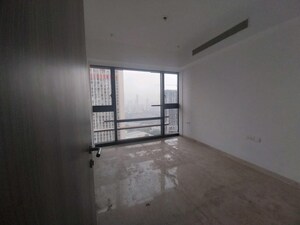 Room in 4 BHK Apartment at Lodha Marquise, Worli – for Sale