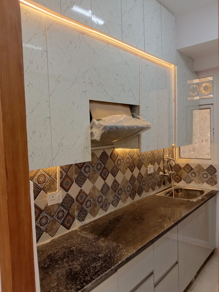 Kitchen, signature-global-prime 2 Bedroom 834 Sq.Ft. Apartment In Sector 63a Gurgaon 9465176