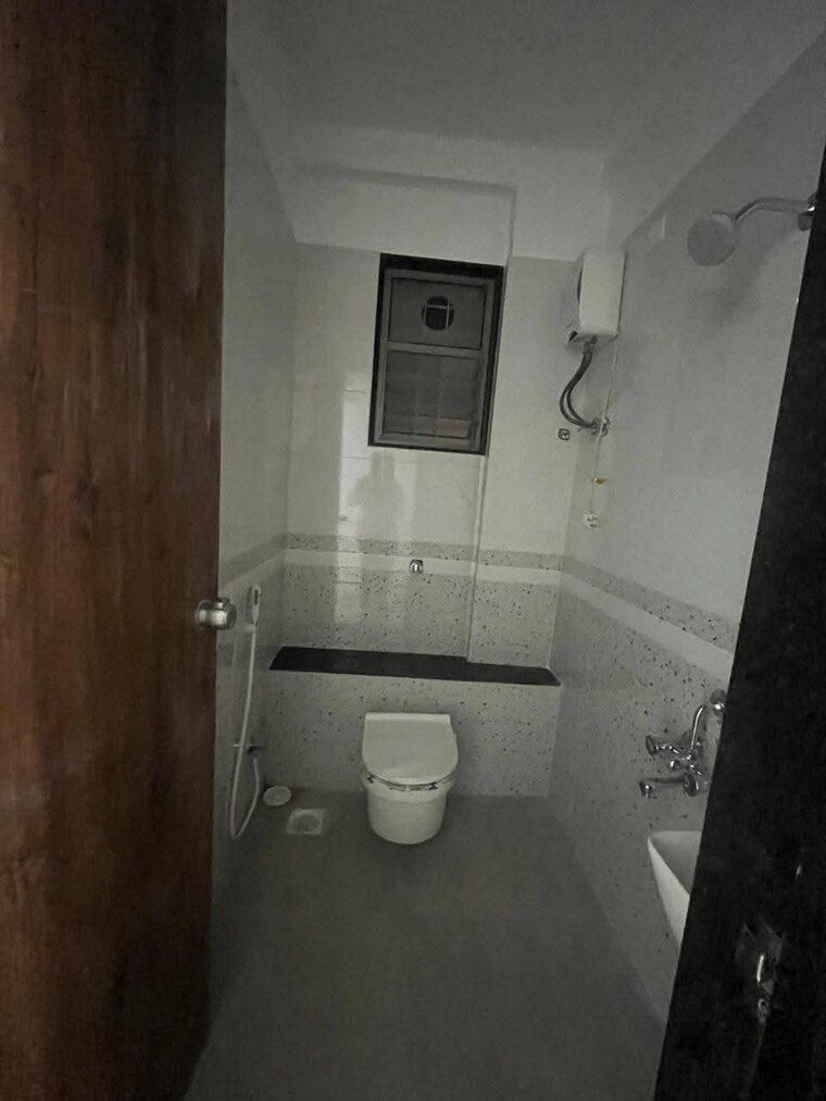 Bathroom, aple-ghar 1 Bedroom 650 Sq.Ft. Apartment In Kharadi Pune 9465181
