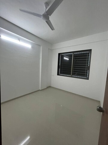 Room in 1 BHK Apartment at Aple Ghar, Kharadi – for Rent