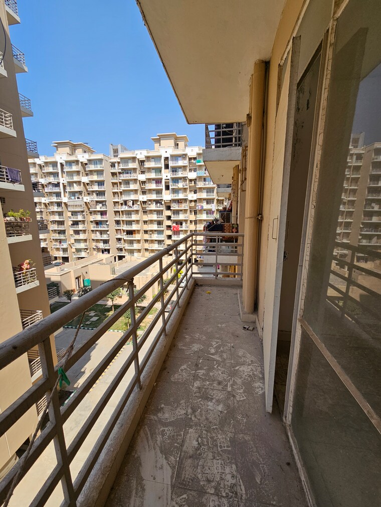 Exterior View, breez-global-heights 2 Bedroom 800 Sq.Ft. Apartment In Sohna Sector 33 Gurgaon 9465218