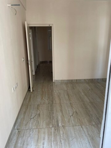 Room in 2 BHK Builder Floor at Wave Executive Floors, Wave City – for Sale