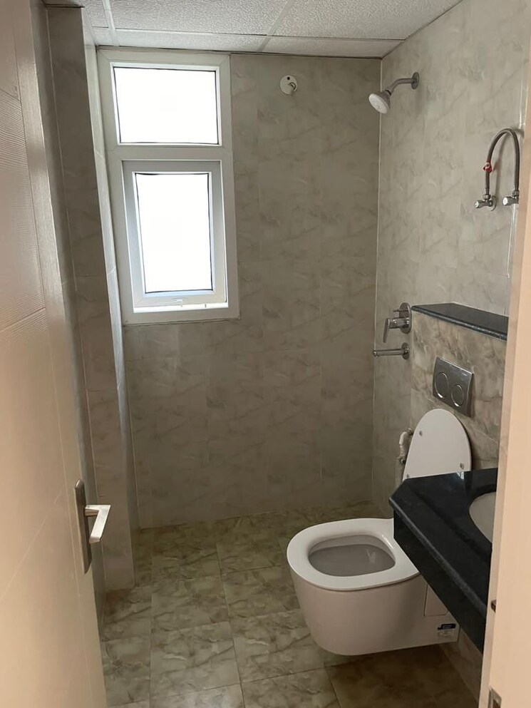 Bathroom, wave-executive-floors 2 Bedroom 900 Sq.Ft. Builder Floor In Wave City Ghaziabad 9465239