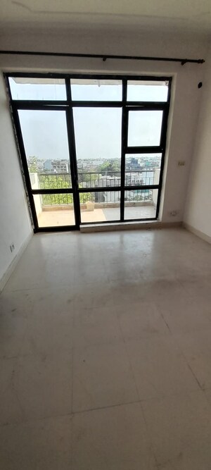 3 BHK Apartment For Sale in Cosmos Executive, Sector 3