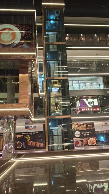  Shop – Exterior View View at Elan Epic, Sector 70 - for Sale