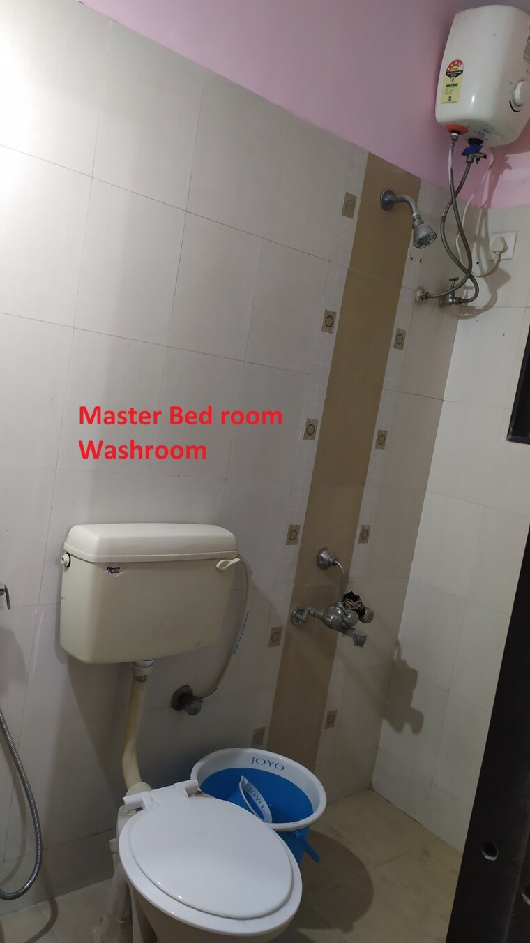 Bathroom, shree-wakad-central-park 2 Bedroom 875 Sq.Ft. Apartment In Wakad Pune 9465337