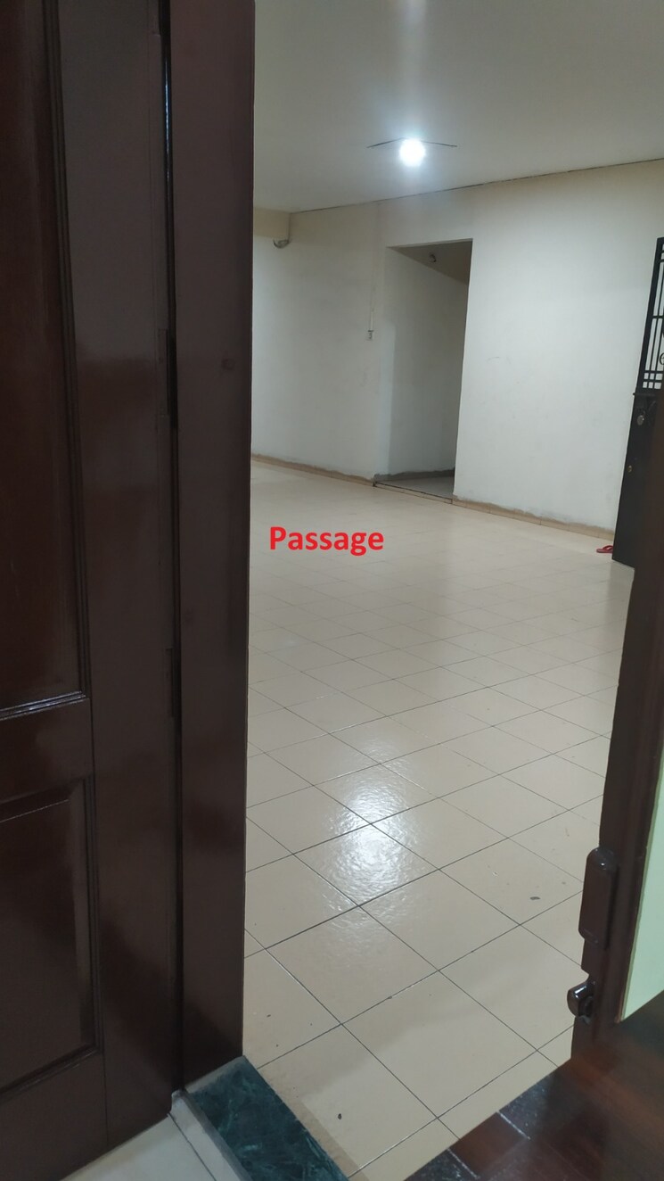 Bathroom, shree-wakad-central-park 2 Bedroom 875 Sq.Ft. Apartment In Wakad Pune 9465337