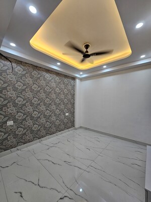 2 BHK Builder Floor For Sale in Chattarpur