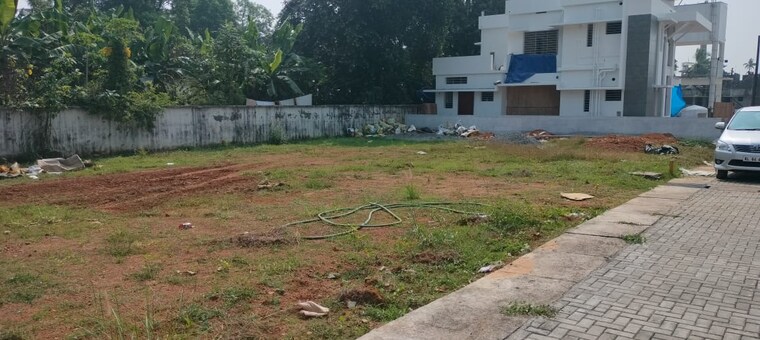 undefined, ollur  3049 Sq.Ft. Plot In Ollur Thrissur 9465363