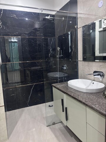 Kitchen in 3 BHK Builder Floor at Sector 21 – for Rent