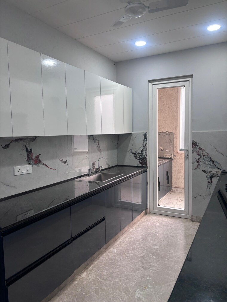 Kitchen, sector 21 3 Bedroom 2200 Sq.Ft. Builder Floor In Sector 21 Gurgaon 9465371