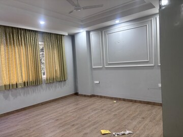 3 BHK Builder Floor For Rent in Sector 21
