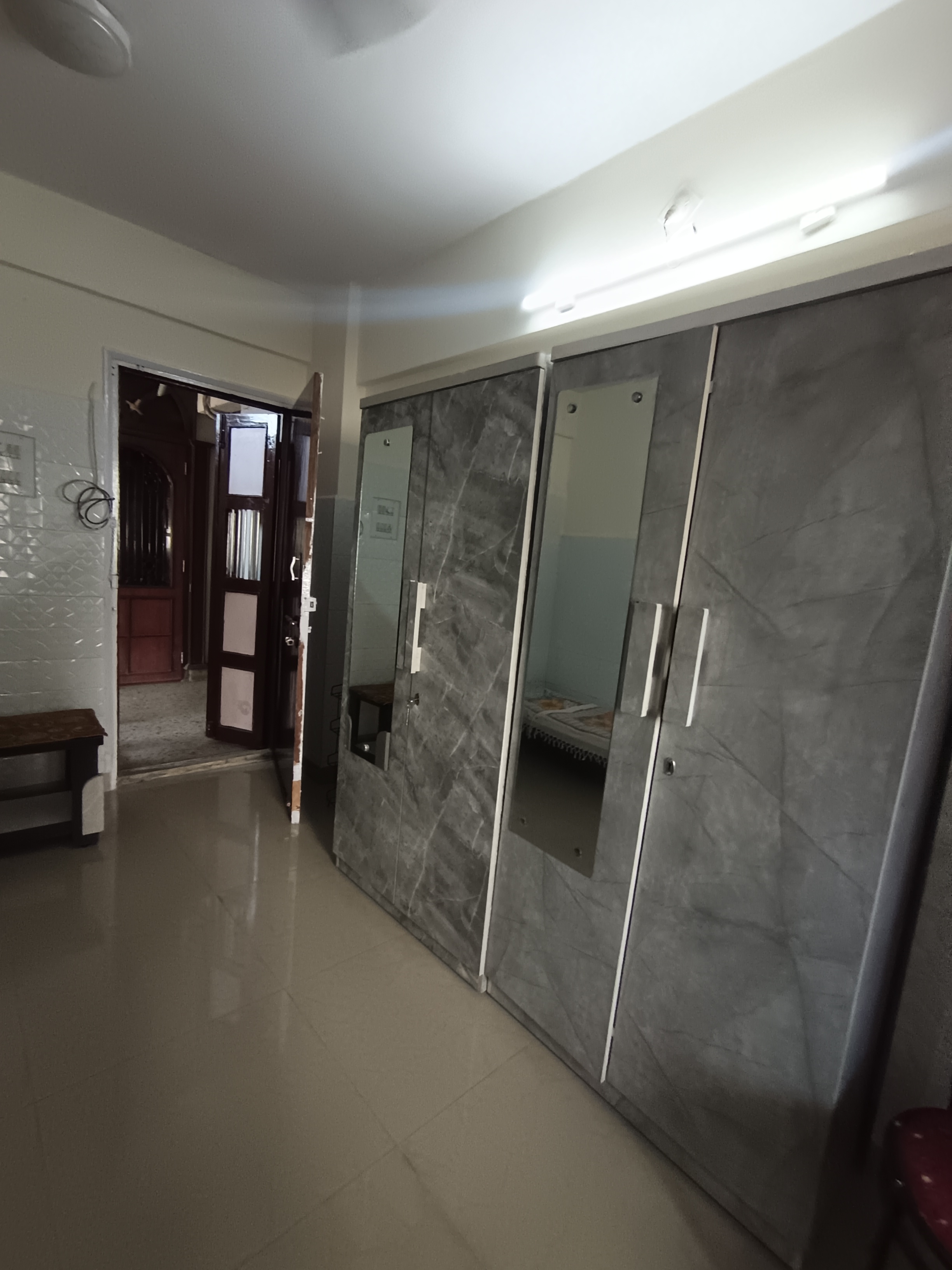 1 BHK Apartment For Rent in Kamlesh Apartment