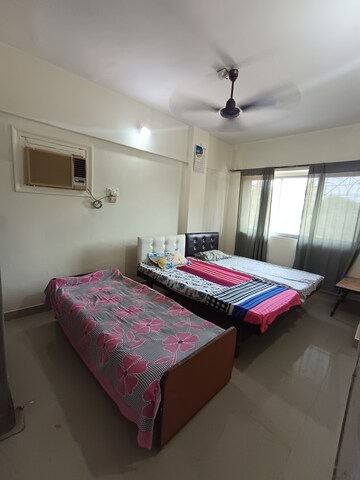 Bedroom in 1 BHK Apartment at Kamlesh Apartment, Andheri East – for Rent