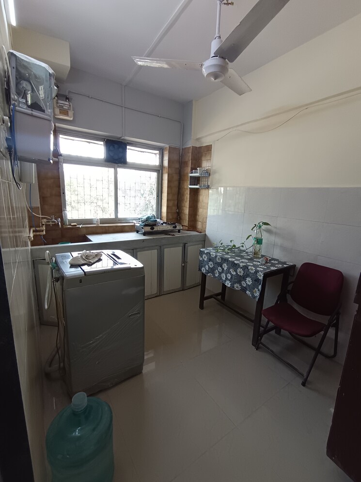Kitchen, kamlesh-apartment 1 Bedroom 400 Sq.Ft. Apartment In Andheri East Mumbai 9465401