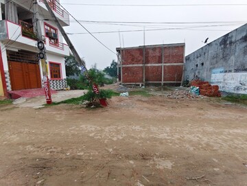  Plot For Sale in Jankipuram Extension