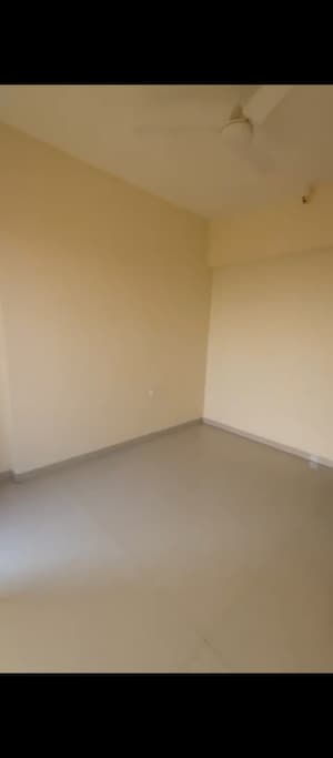 Room in 1 BHK Apartment at Oak House Manpada, Manpada – for Rent