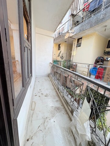 Balcony in 1 BHK Builder Floor at Chattarpur – for Rent