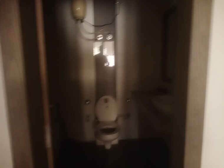 Bathroom, chikuwadi 3 Bedroom 1600 Sq.Ft. Apartment In Chikuwadi Vadodara 9465498