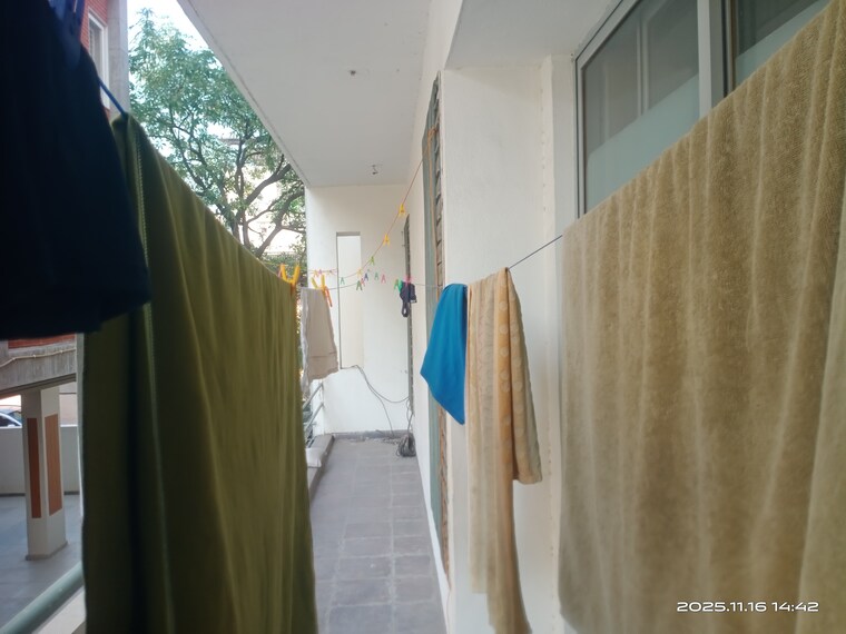 Bathroom, chikuwadi 3 Bedroom 1600 Sq.Ft. Apartment In Chikuwadi Vadodara 9465498