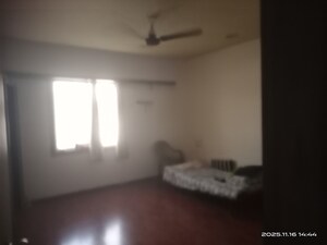 Room in 3 BHK Apartment at Chikuwadi – for Sale