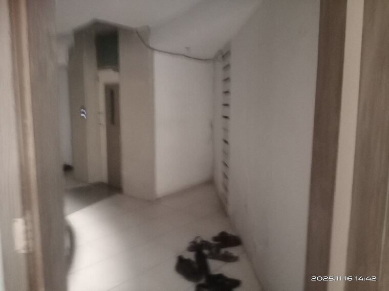 undefined, chikuwadi 3 Bedroom 1600 Sq.Ft. Apartment In Chikuwadi Vadodara 9465498