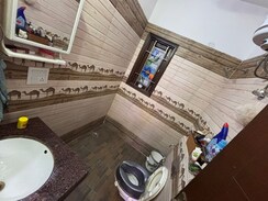 3 BHK + Pooja Room Builder Floor For Sale in Sushant Lok 2