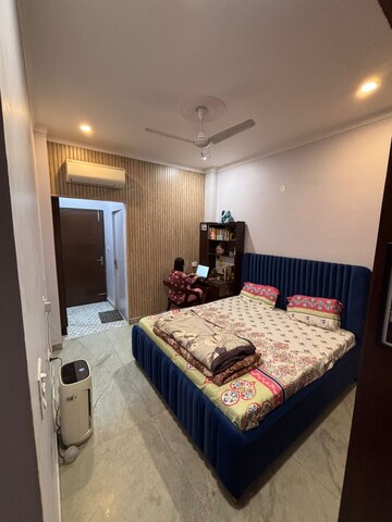 Bedroom in 3 BHK Builder Floor at Sushant Lok 2, Sector 57 – for Sale