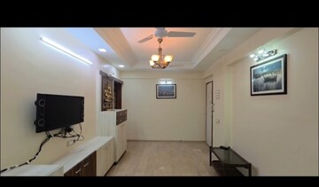 Team Area in 1 BHK Apartment at Amol CHS Mahim, Mahim – for Rent