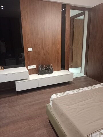 Bedroom in 3.5 BHK Apartment at Puri Anand Villas Phase II, Sector 81 – for Rent