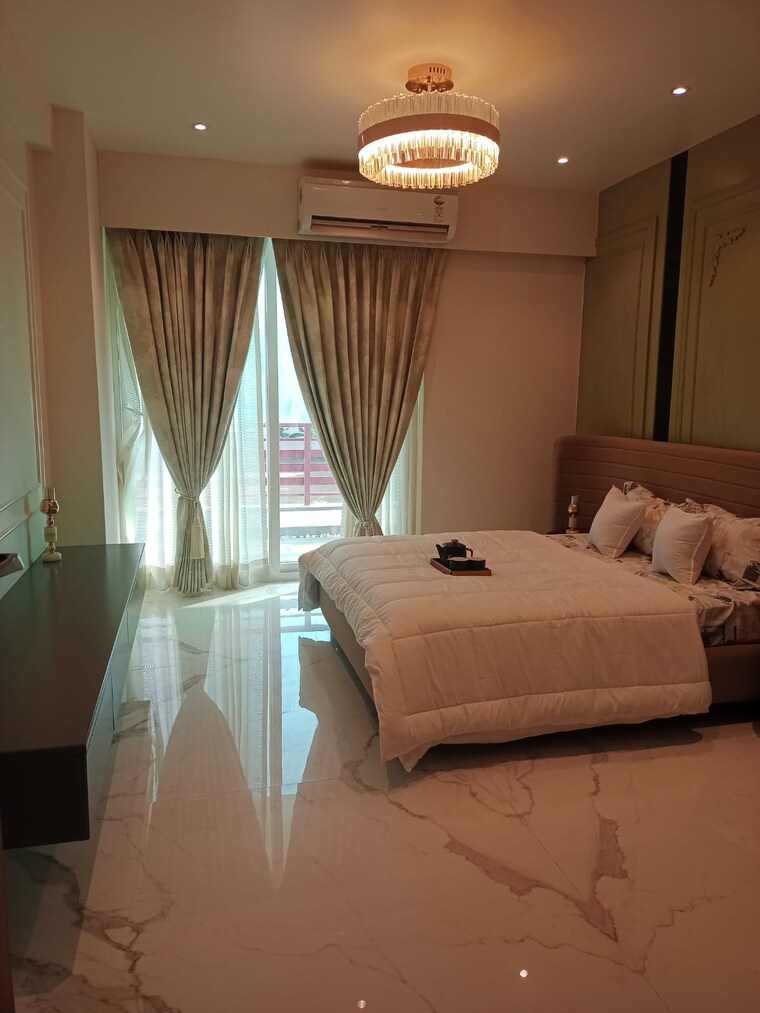 Bedroom, puri-anand-villas-phase-ii 3.5 Bedroom 1940 Sq.Ft. Apartment In Sector 81 Faridabad 9465539