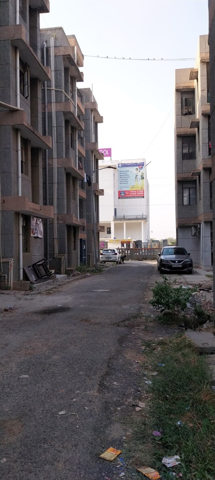 Exterior View, sector 10 greater noida 1.5 Bedroom 30 Sq.Mt. Apartment In Sector 10 Greater Noida Greater Noida 9465537